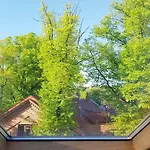 Exceptional Uzupis Bridge 3 Bedroom *