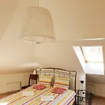 Exceptional Uzupis Bridge 3 Bedroom *