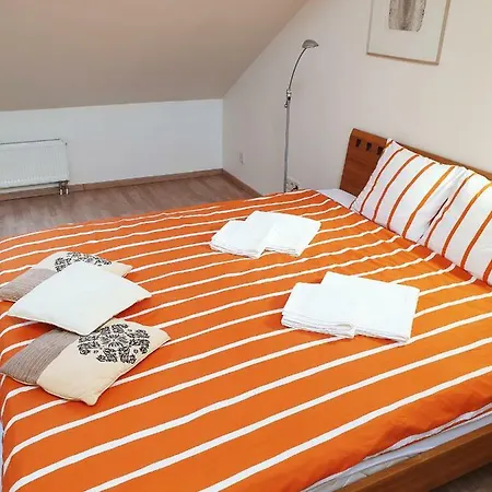 Lägenhet Exceptional Uzupis Bridge 3 Bedroom *