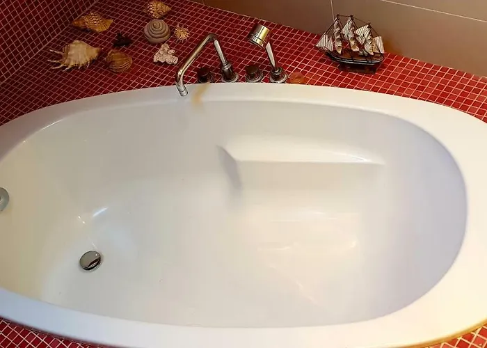 Appartement Exceptional Uzupis Bridge 3 Bedroom *