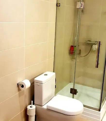 Exceptional Uzupis Bridge 3 Bedroom アパート ヴィリニュス