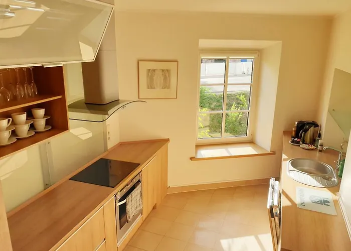 Exceptional Uzupis Bridge 3 Bedroom ヴィリニュス