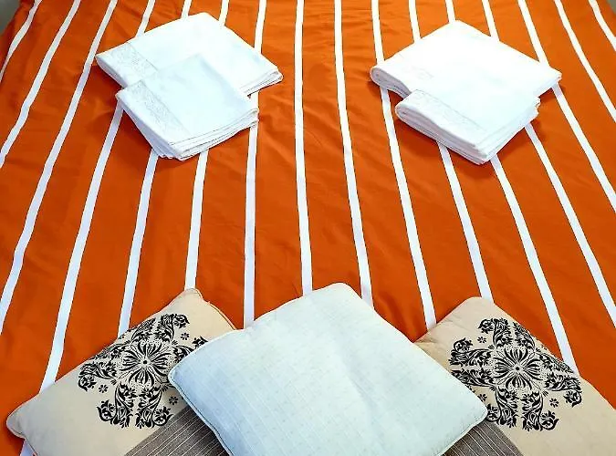 Lejlighed Exceptional Uzupis Bridge 3 Bedroom *