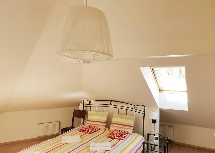 Exceptional Uzupis Bridge 3 Bedroom *