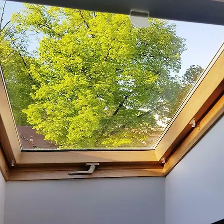 Exceptional Uzupis Bridge 3 Bedroom 维尔纽斯